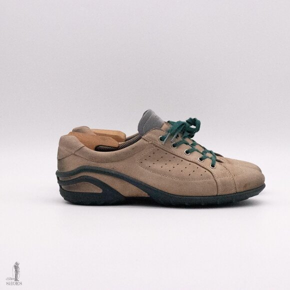 Ecco Shoes - Ecco Minimalist Sneakers with Reflective Tongue Womens size 8-8.5 EU 39